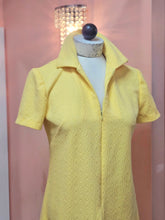 Load image into Gallery viewer, 1960s yellow mod shift